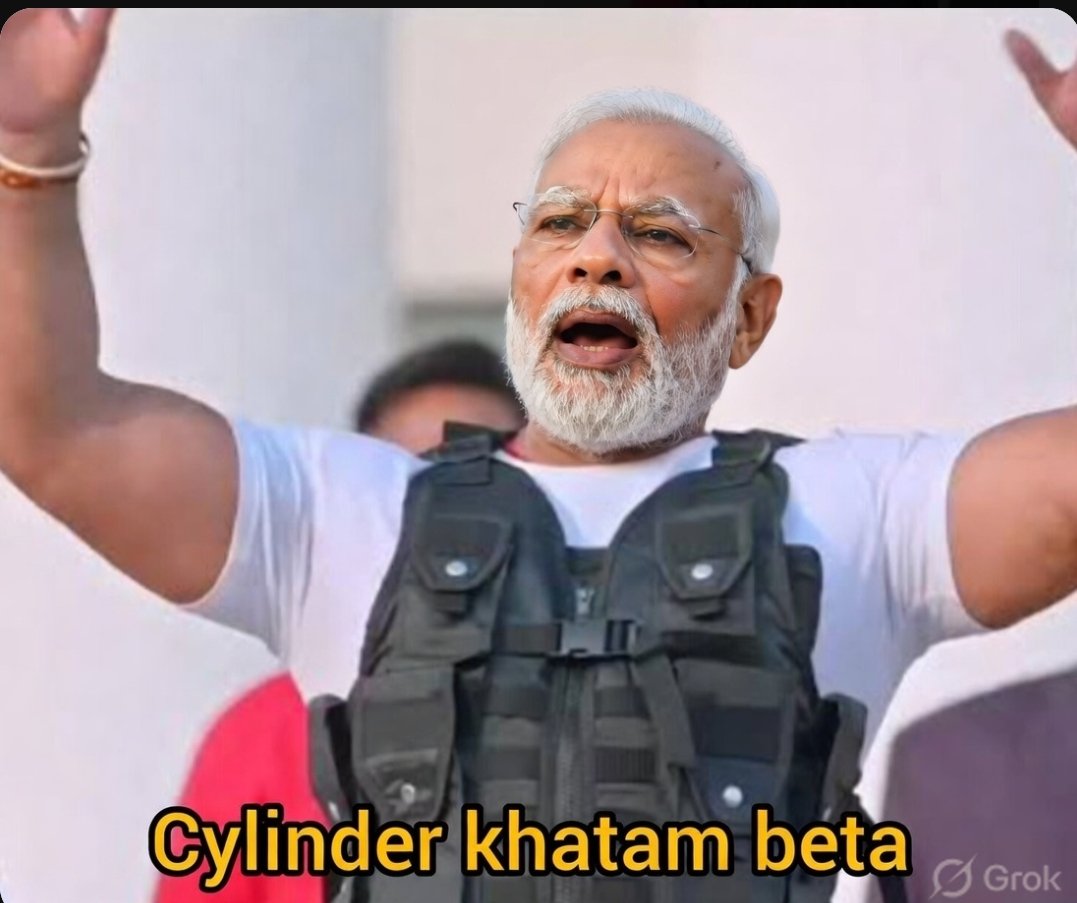 चाचा आरामदेव (Parody) tweet media