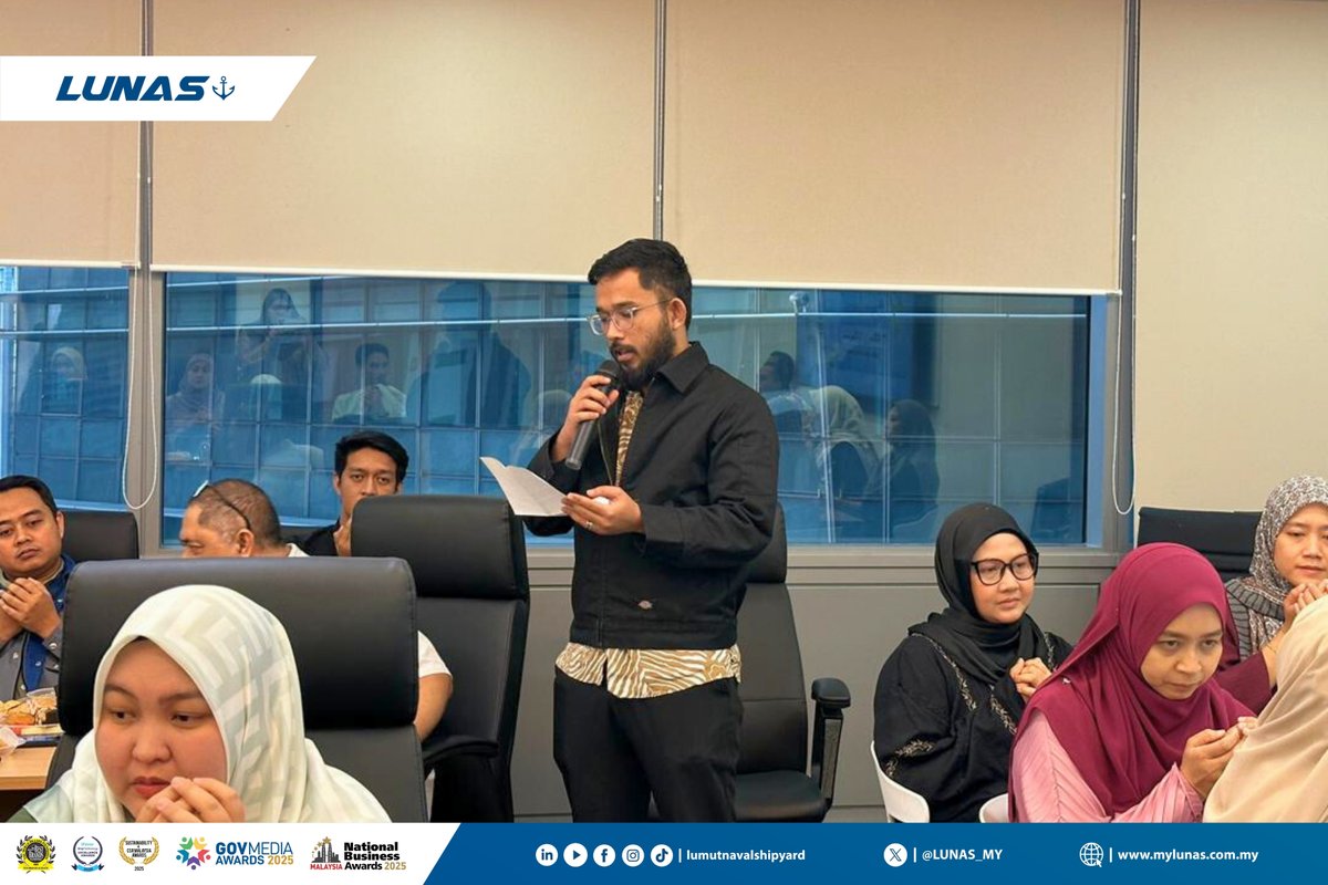 Lumut Naval Shipyard tweet media