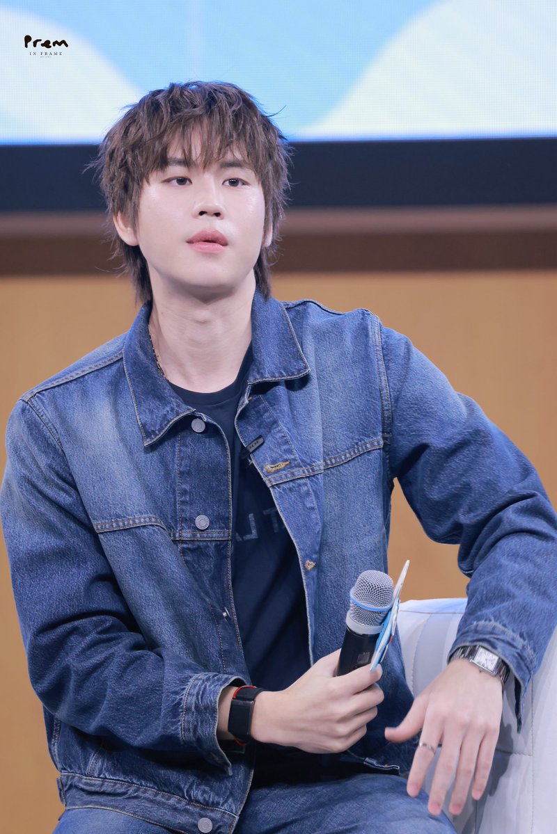 𝐩𝐫𝐞𝐦_𝐢𝐧_𝐟𝐫𝐚𝐦𝐞 tweet media