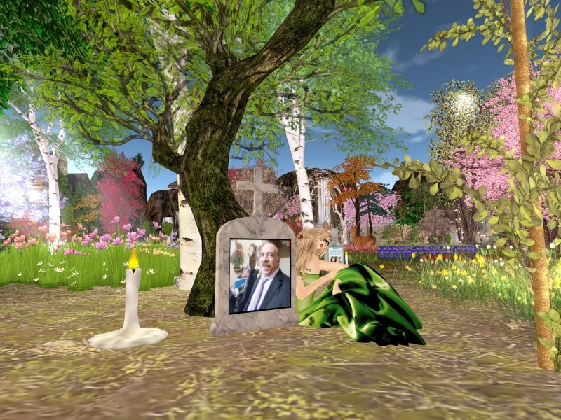 zz_Arianne_zz's tweet image. セカンドライフにはお墓があります。ここは無料登録できますが、お参りするたびに寄付をしています。Chipが急逝してから７年が経ちました。場所の衣替えで撮影しにくくなりましたがなんとか。maps.secondlife.com/secondlife/Maz…
#exploringsecondlife #memorialgarden