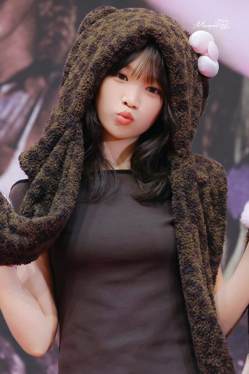 macaron 🍬 tweet media