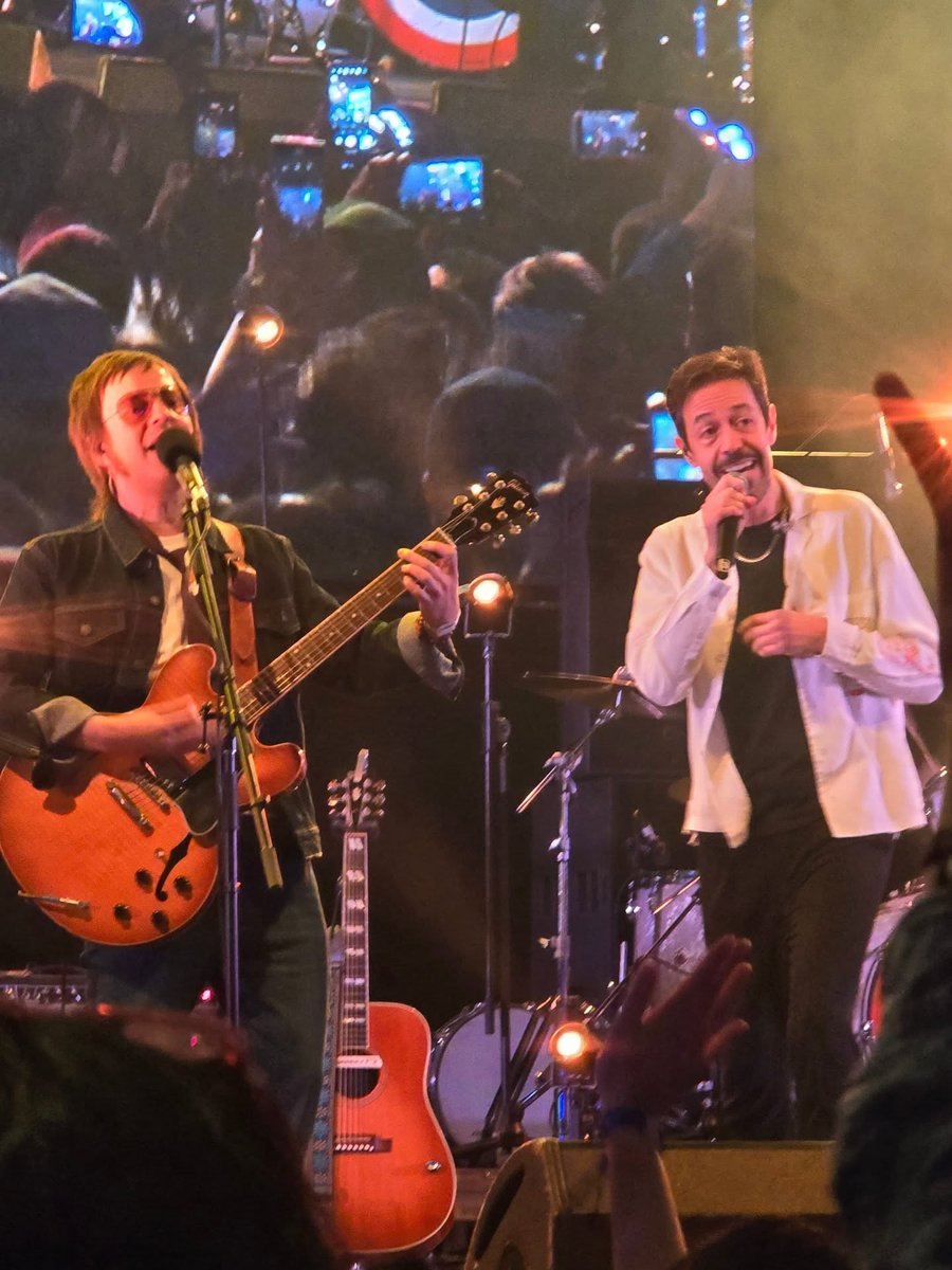 Radio Disney México tweet media