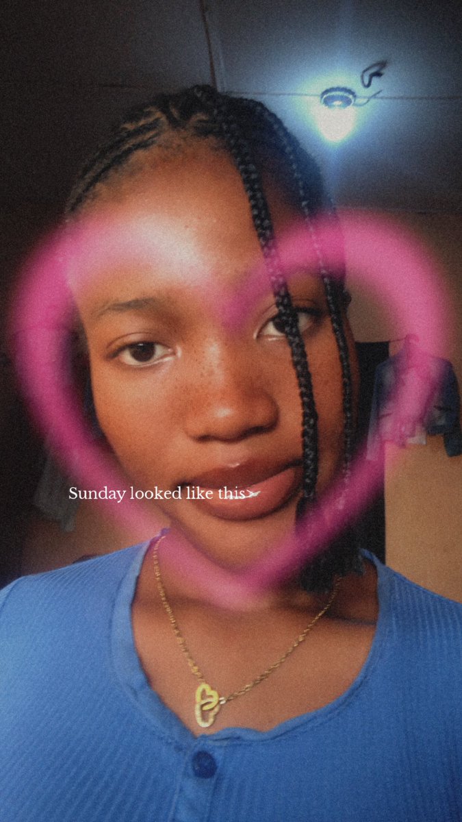 favour21790's tweet photo. Happy Sundayyyyyy everybodyyyyy🦋😍🙈🙏 https://t.co/dpsuXQ4YnL