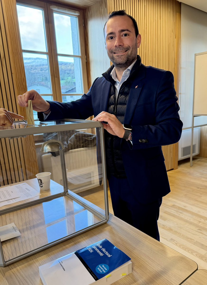 fbenoit74's tweet photo. 🗳️ À voté !

#Vulbens #Municipales2026 https://t.co/Cw048gvPpj
