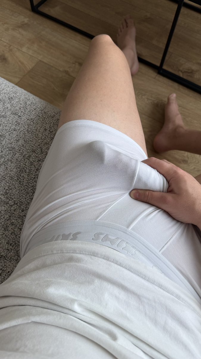 Horny Stud tweet media