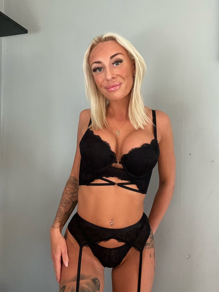 Jullex00 tweet media