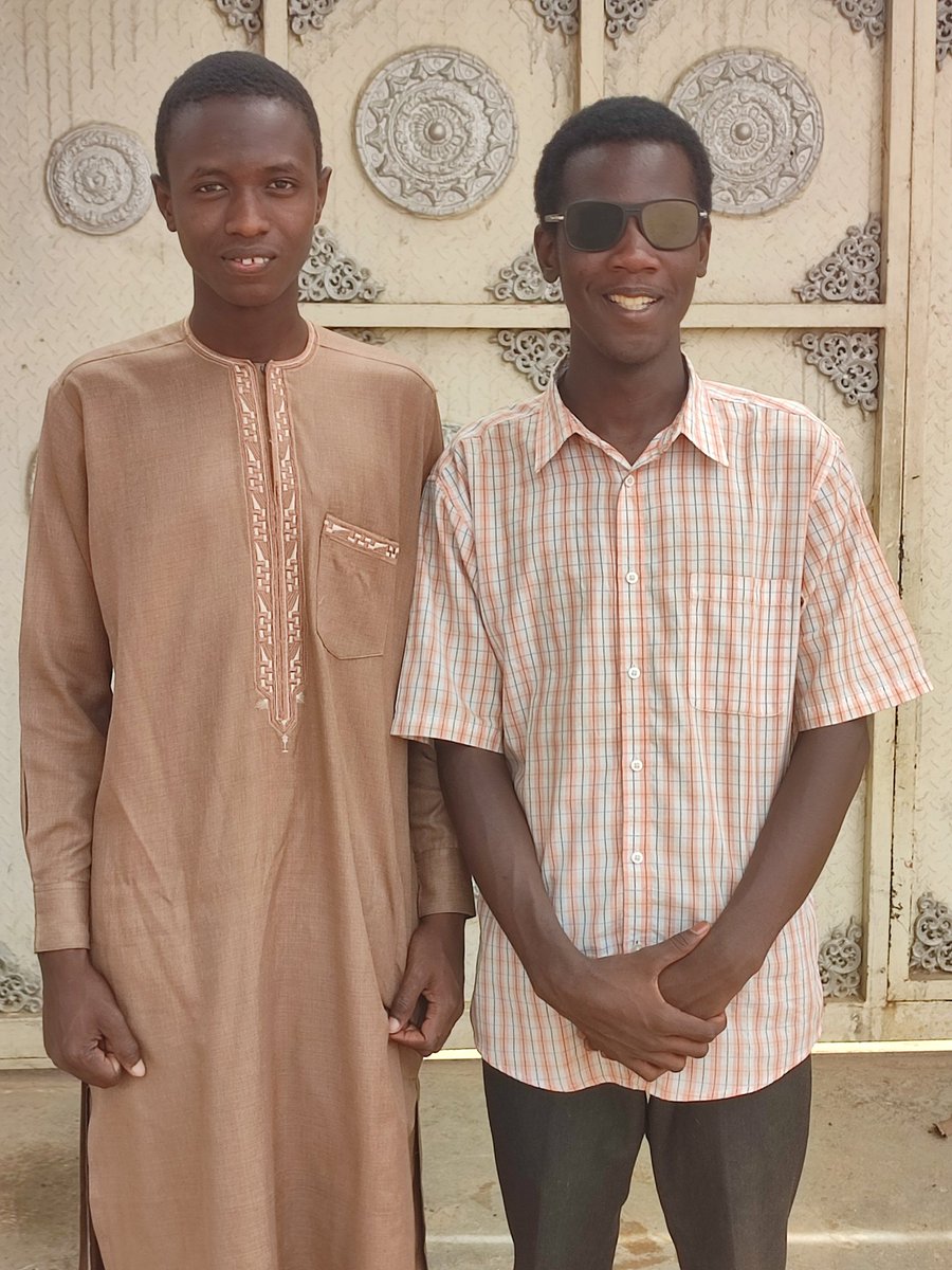 bazatane's tweet photo. Alhamdulillah, today 25 Ramadan 1447AH I am very happy after completing the second semester. Today I visited my roommates in block H room 152 2024/2025. I am happy to see them in good health. I wish them success and may Allah reward them with good things. https://t.co/16lCXHyBKi