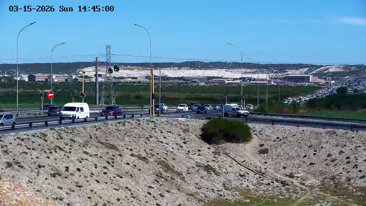 CapeTownFreeway's tweet image. Update: #Incident: Baden Powell Northbound at N2, is cleared. #BeTheChange