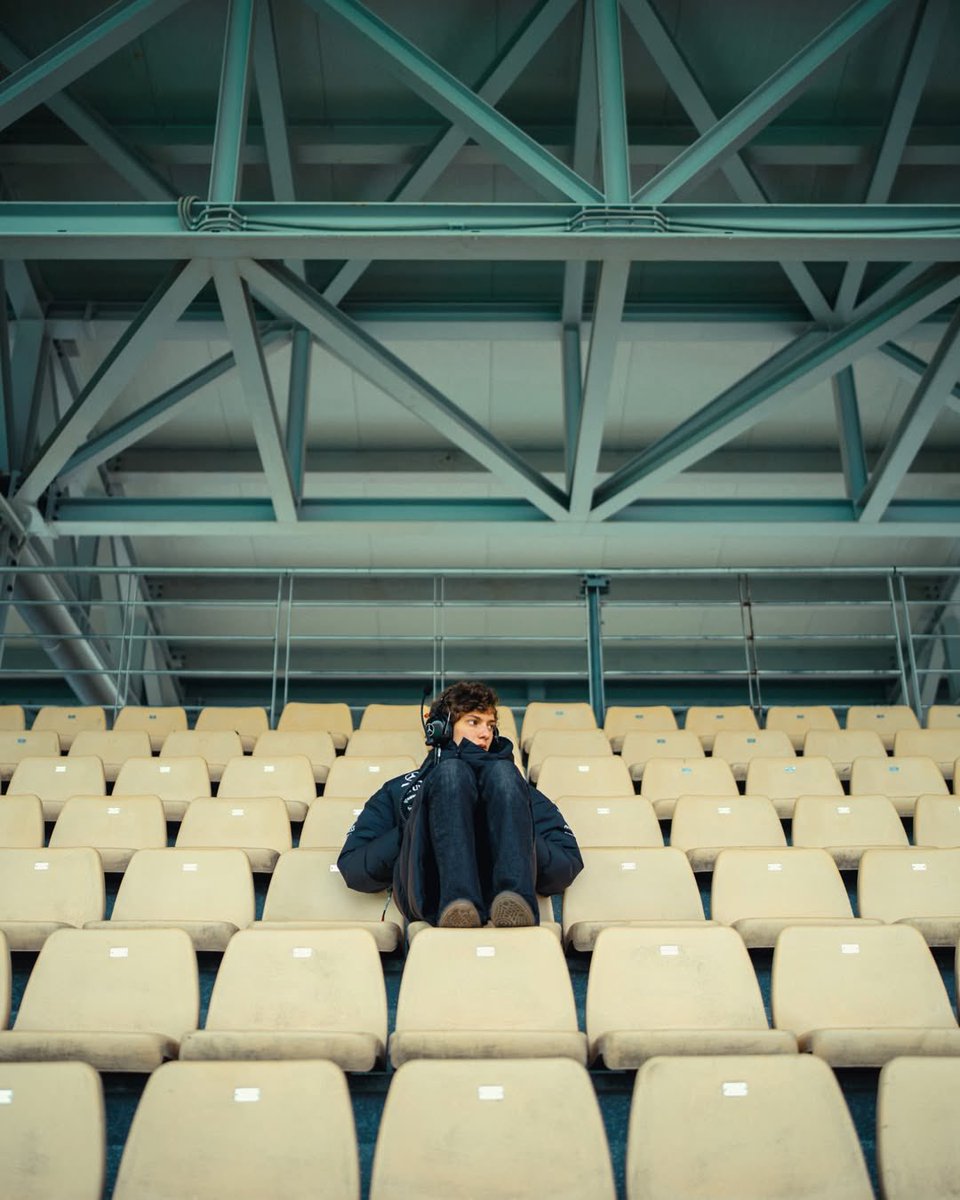 hyperactive tweet media