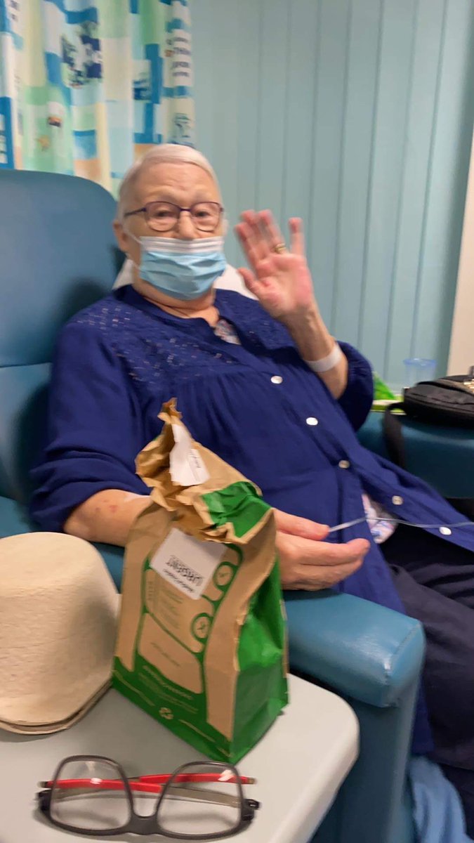 mickfox200's tweet photo. Happy Mother's Day to my wonderful mum.. Your love and guidance has made me the man I am today... #covidsurvivor..
#cancersurvivor..#warrior..
#legend..#proudson ❤️❤️❤️❤️ https://t.co/VYhKVgB1lV