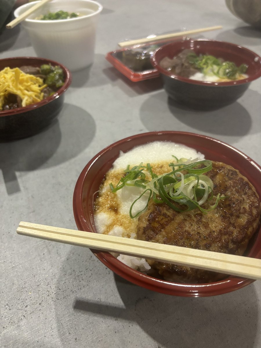 片桐 tweet media