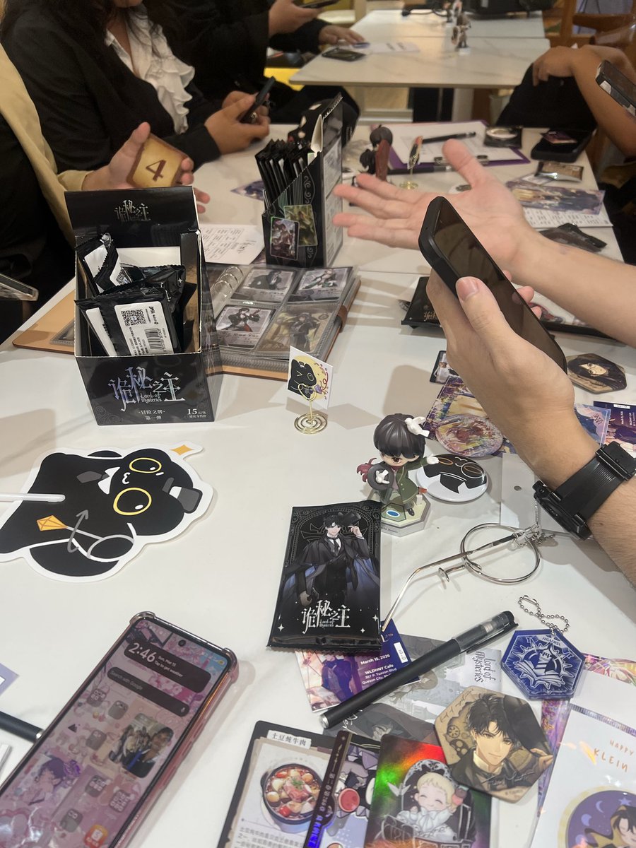 lilyyya57's tweet photo. Happy Birthday Klein! It was so fun meeting other people and discussing LOM during this event 🫂. Hoping for more celebrations to come.

#LordOfMysteries 
#ForKlein2026 https://t.co/hcVzMlI0oW