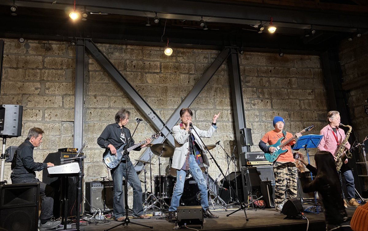 567店長 tweet media