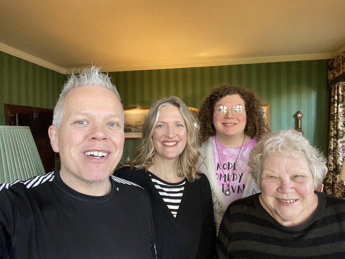 Rob Deering tweet media