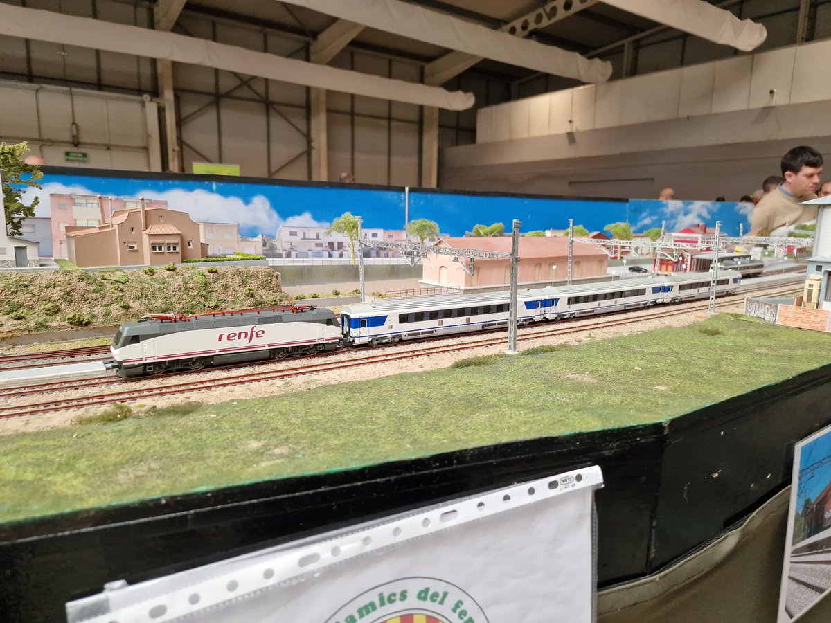 Westcode900 tweet media