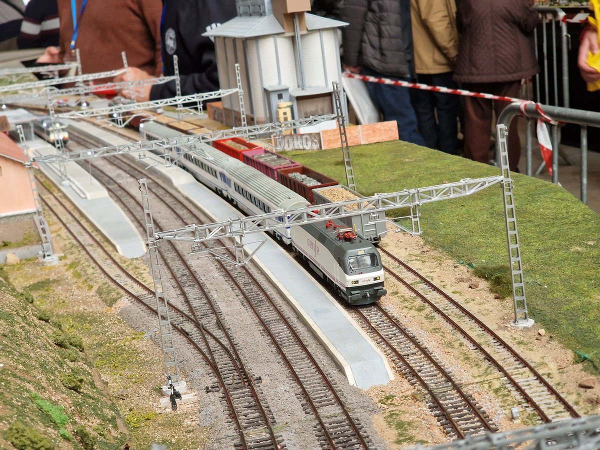 Westcode900 tweet media