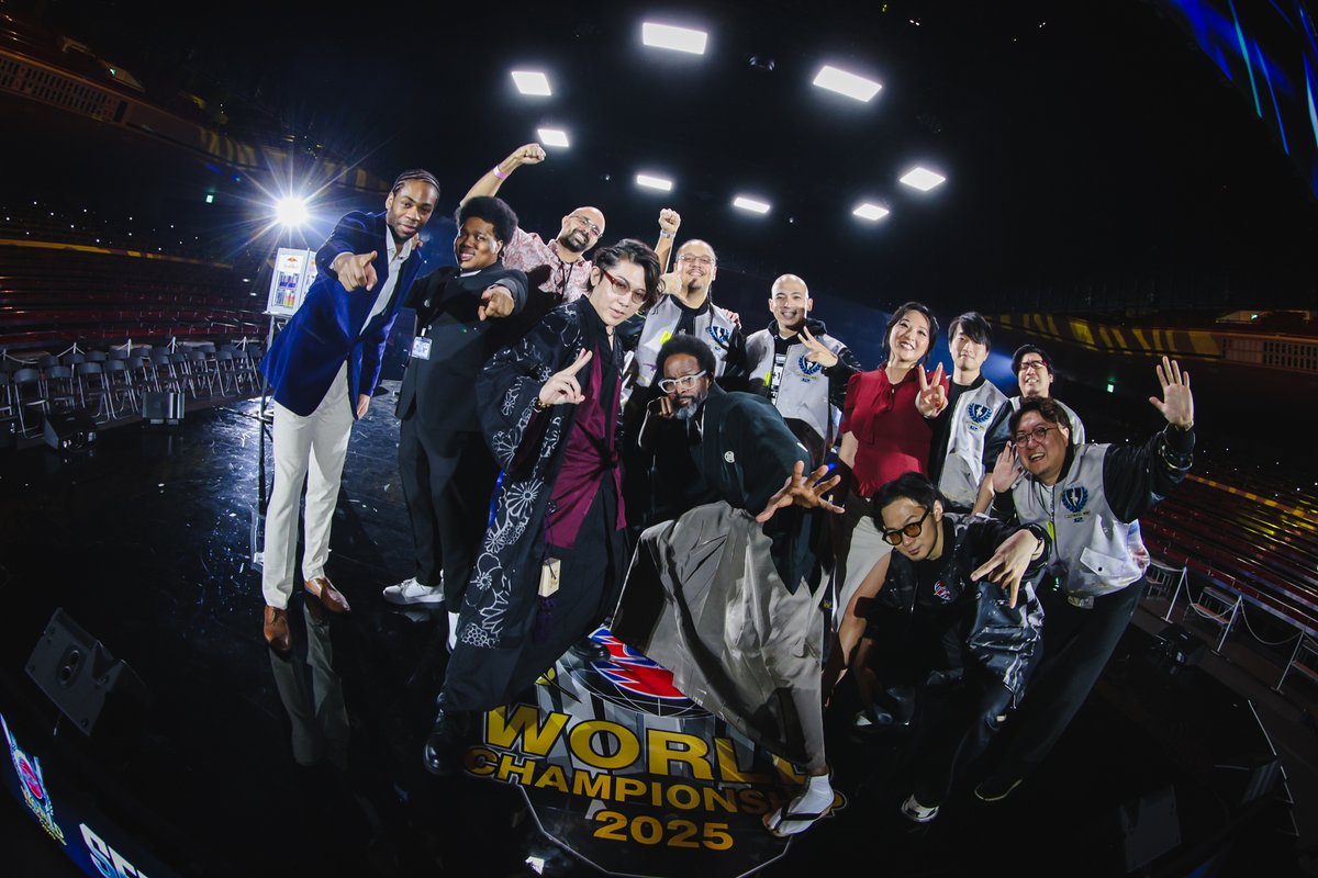 CAPCOM eSports tweet media