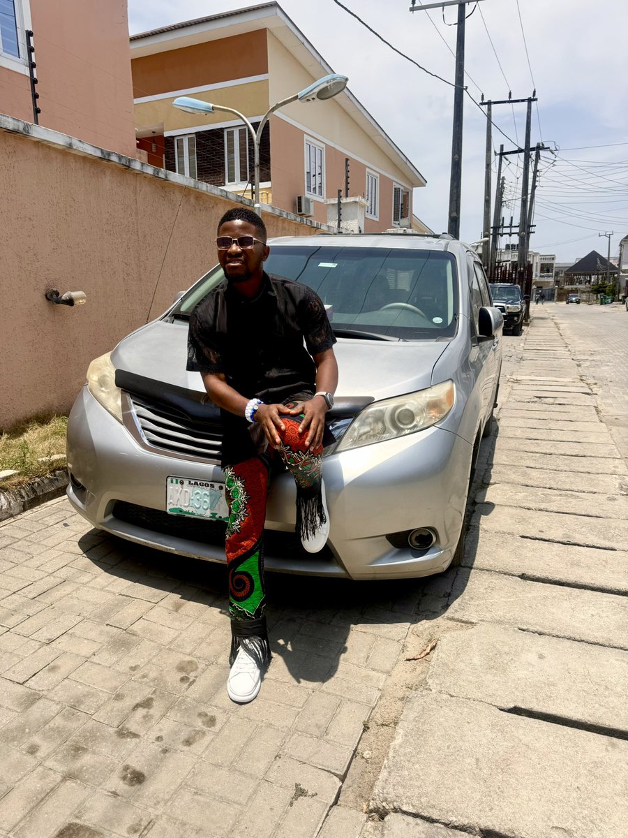 DANIEL C. ALEXANDER tweet media