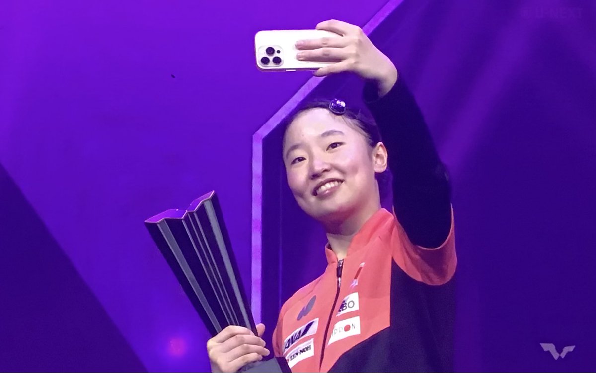 rakko_no_takkyu's tweet photo. #卓球 WTTチャンピオンズ 重慶 2026
女子シングルス
👑優勝　🇯🇵張本美和WR8
準優勝　🇨🇳蒯曼WR5
Best4　🇨🇳王艺迪WR6・🇯🇵大藤沙月WR13

表彰式もニコニコ！
チャンピオンズ初優勝おめでとうございます！ https://t.co/4P6pOs4Czv