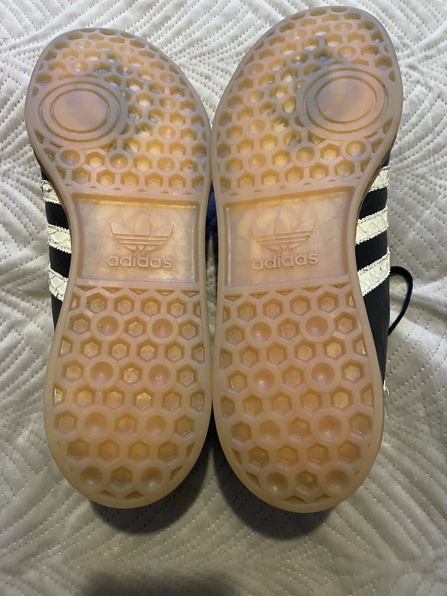 <a href="/adiFamily_/">adiFamily</a> Adidas Hamburg Fishmarket Size 11. Worn couple times, superb condition 
£65 tyd plus 4% g and s