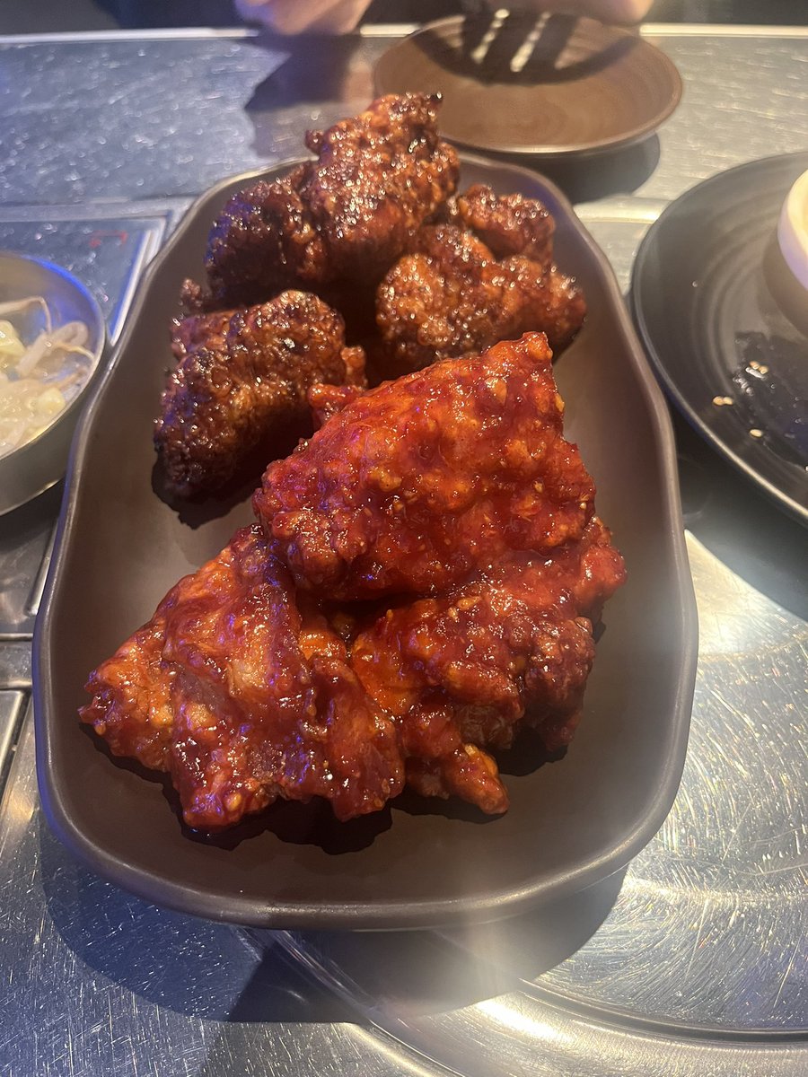 ピロム tweet media