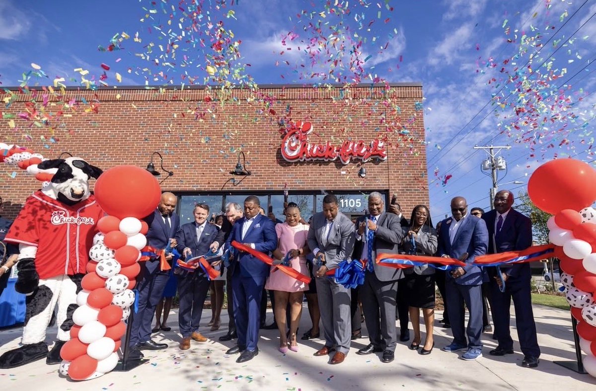 Darrell T. Allison tweet media