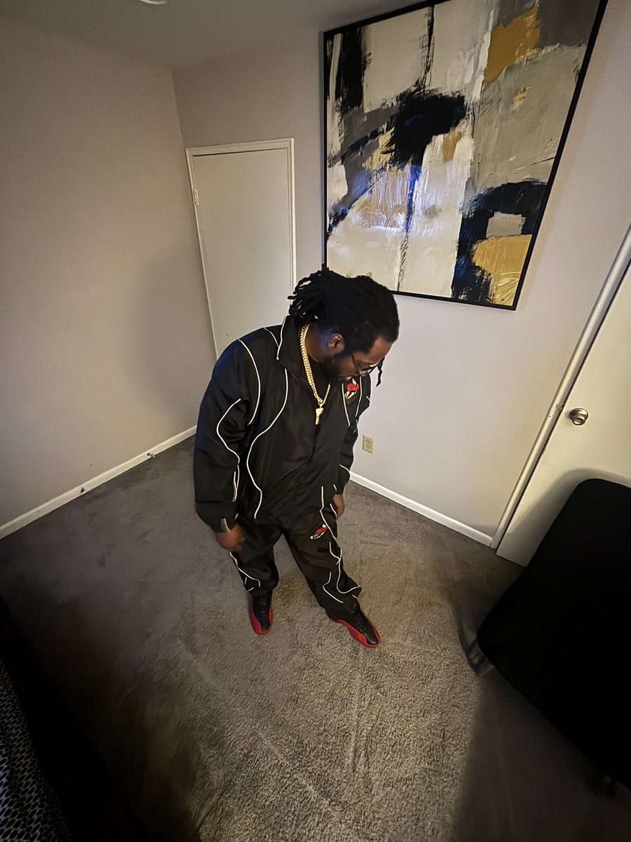 NapalmNami's tweet photo. time to tap in wit ya blk friend https://t.co/XgcGkxB0fj