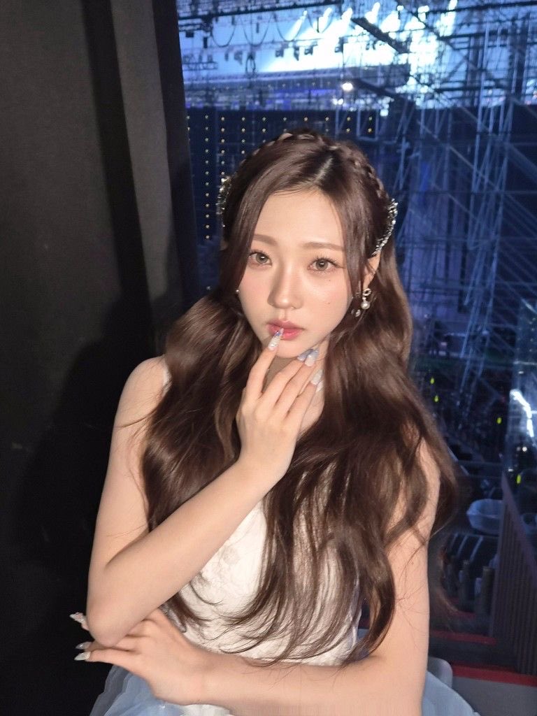 ᕱ⑅ᕱ tweet media