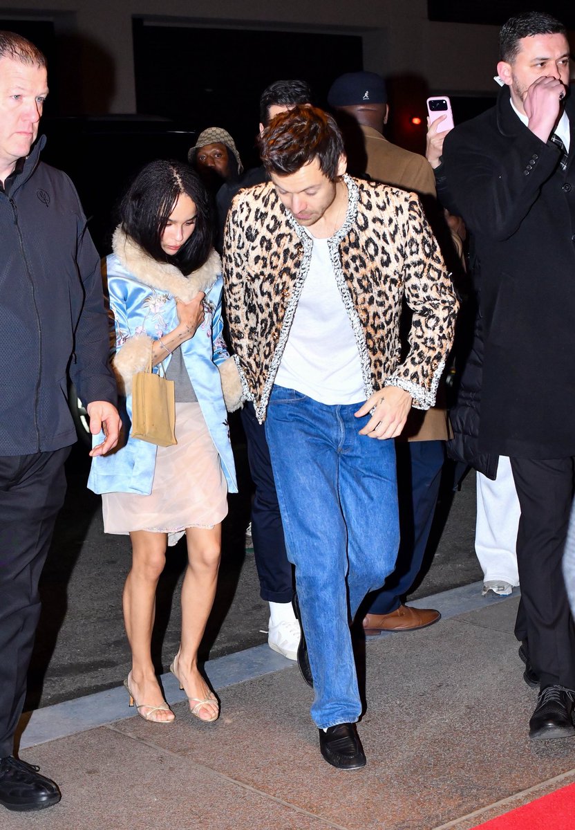 HS Candids tweet media