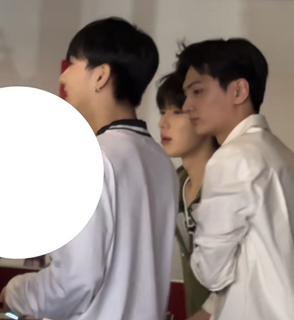 morfosea's tweet photo. jaynoo feat. jungwon. https://t.co/zLnxi13GYo
