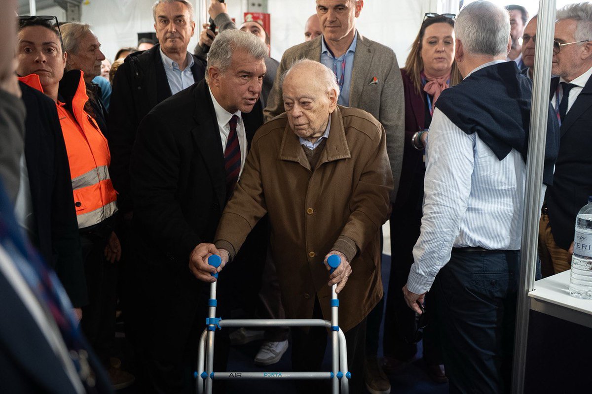 Defensem el Barça tweet media