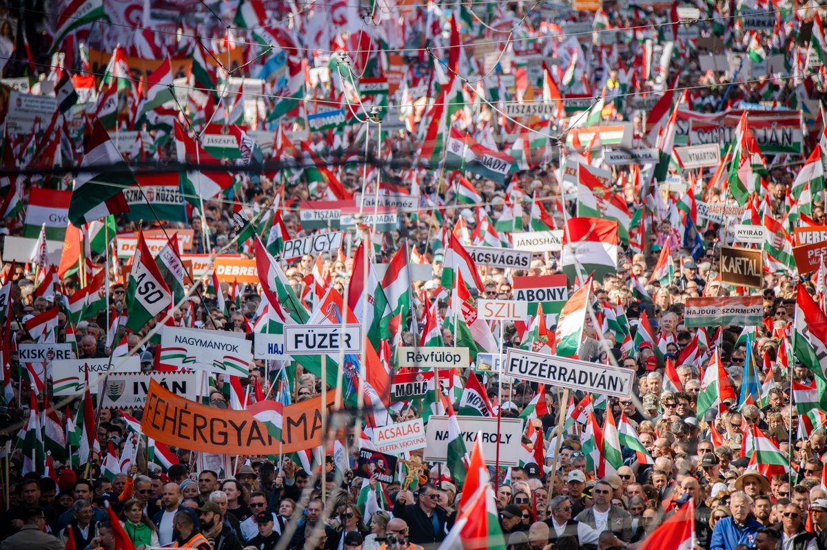 Balázs Orbán tweet media