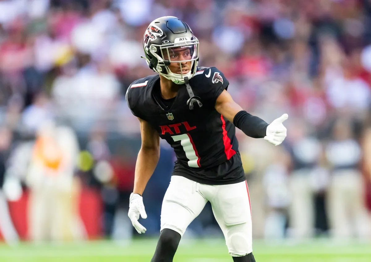 Word On The Birds tweet media