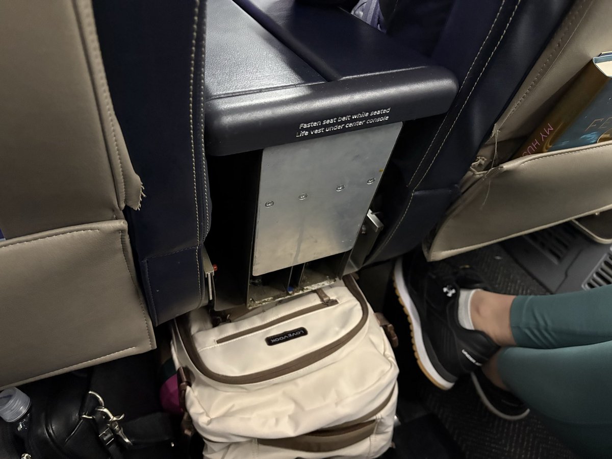 Reveal Marketing tweet media