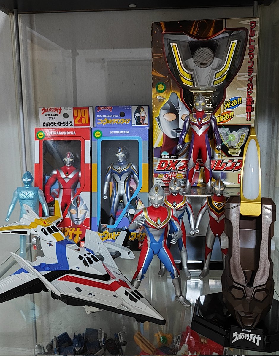 Wolfaiz_'s tweet photo. Shelf update March 2026

A mix of Japanese Tokusatsu collectibles, Margot Robbie's Barbie, Demon Slayer, MP Optimus Prime, Tomica Drive Head &amp; Earth Granner. https://t.co/Nzzvm9yCo4