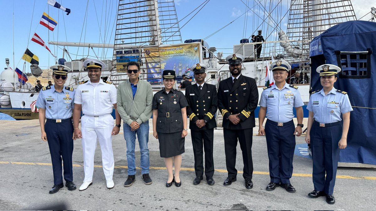 SpokespersonNavy tweet media