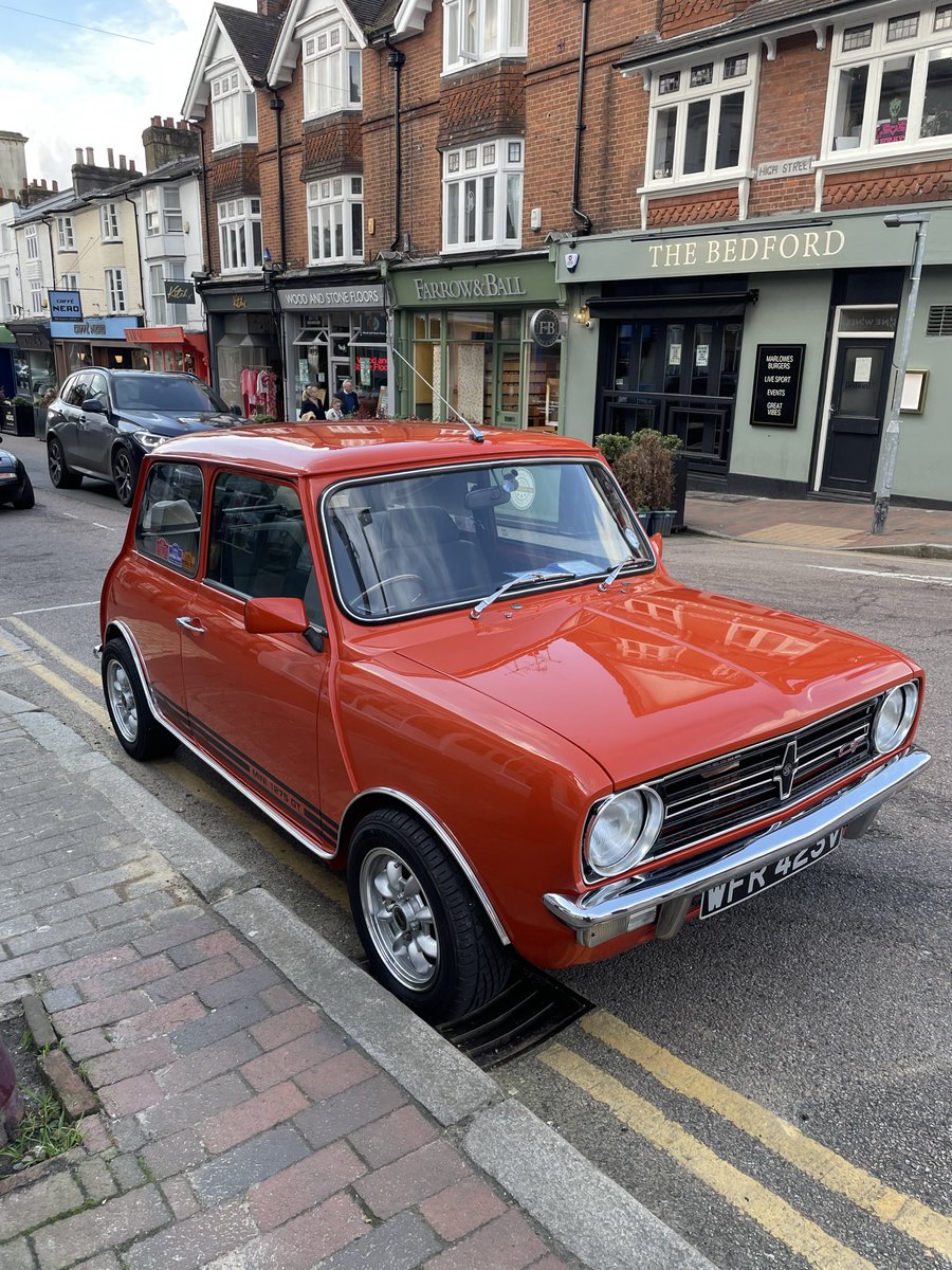 Mark O'Neill tweet media