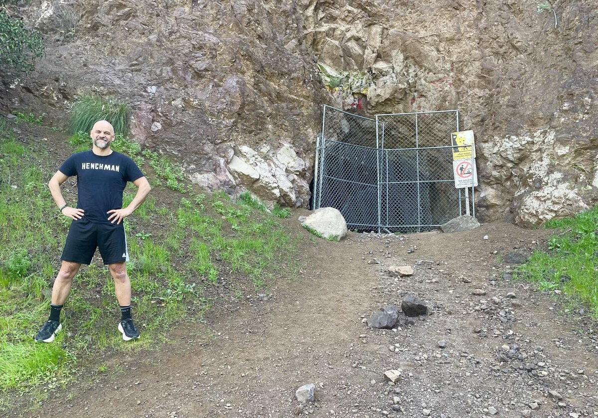 Hair of the Hound tweet media