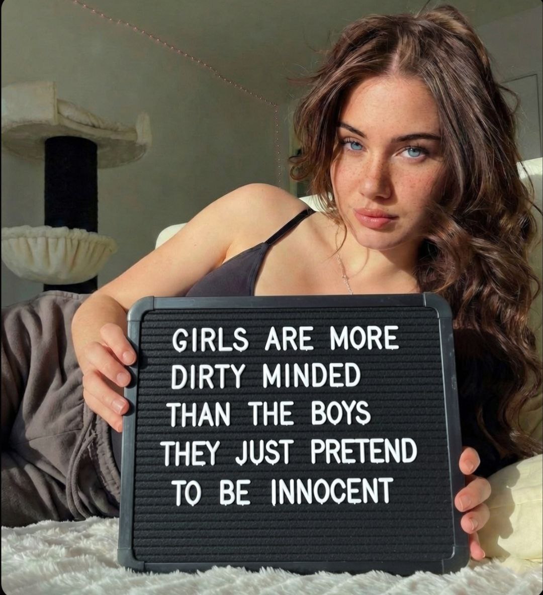 Emily 🦋 tweet media