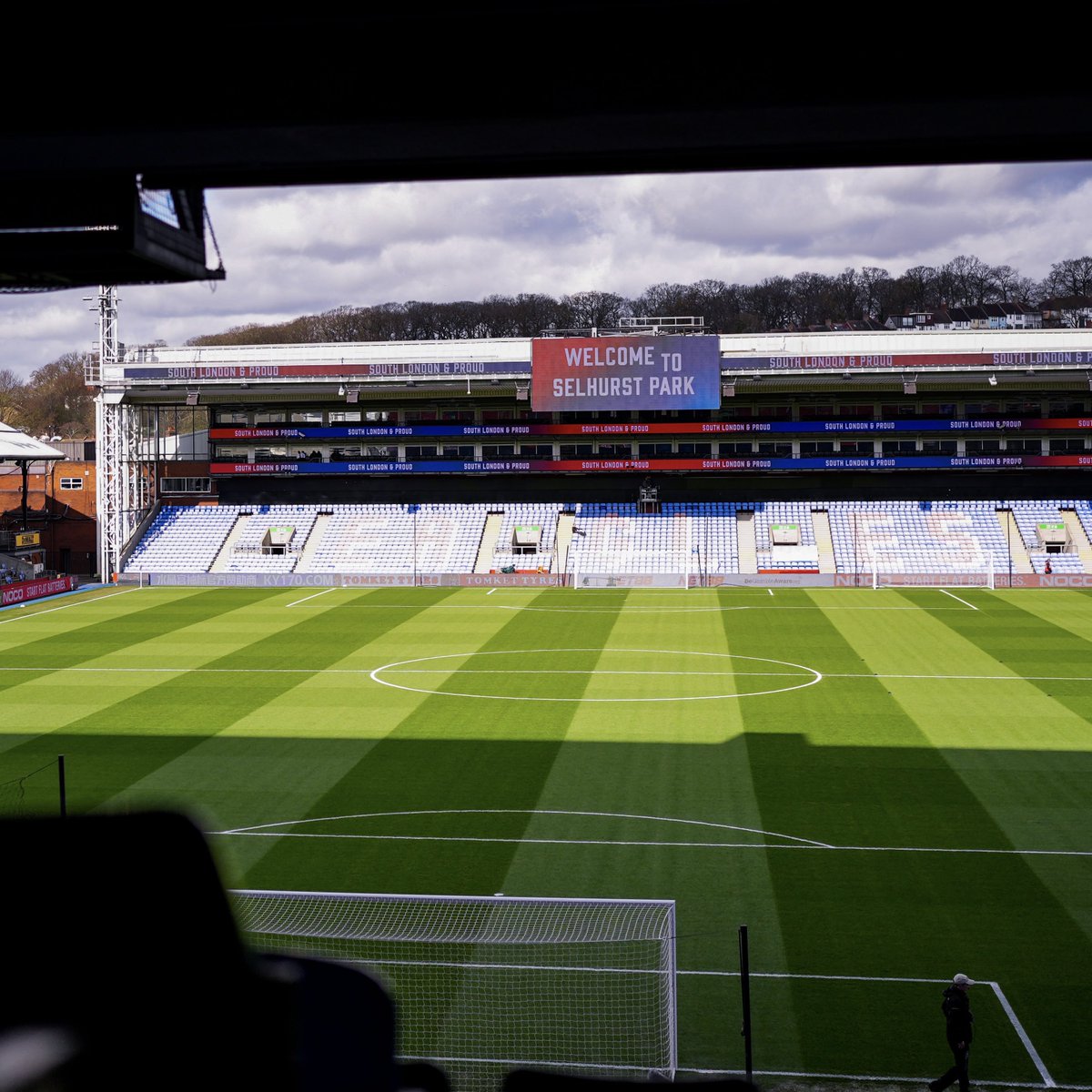 Leeds United tweet media