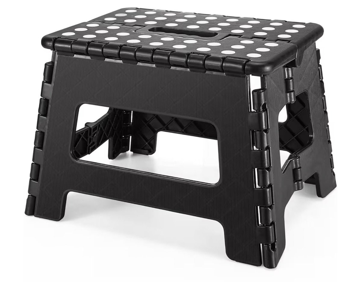 Backseats tweet media