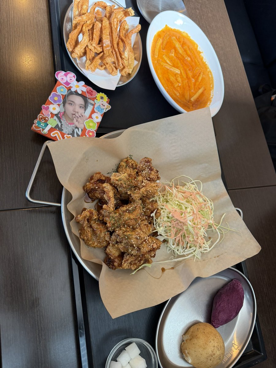 あゆみ tweet media