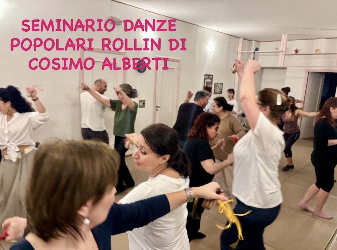 AlbertiCosimo's tweet photo. SEMINARIO DANZE POPOLARI ROLLIN DI COSIMO ALBERTI 

Voglio ringraziare tuttə per la vostra bella energia che ci ha permesso di imparare divertendoci con serenità e armonia. 
#cosimoalberti 💃🏻 #danzepopolari #tammorra #tammurriata  #pizzicapizzica https://t.co/b3vy2EC9RA