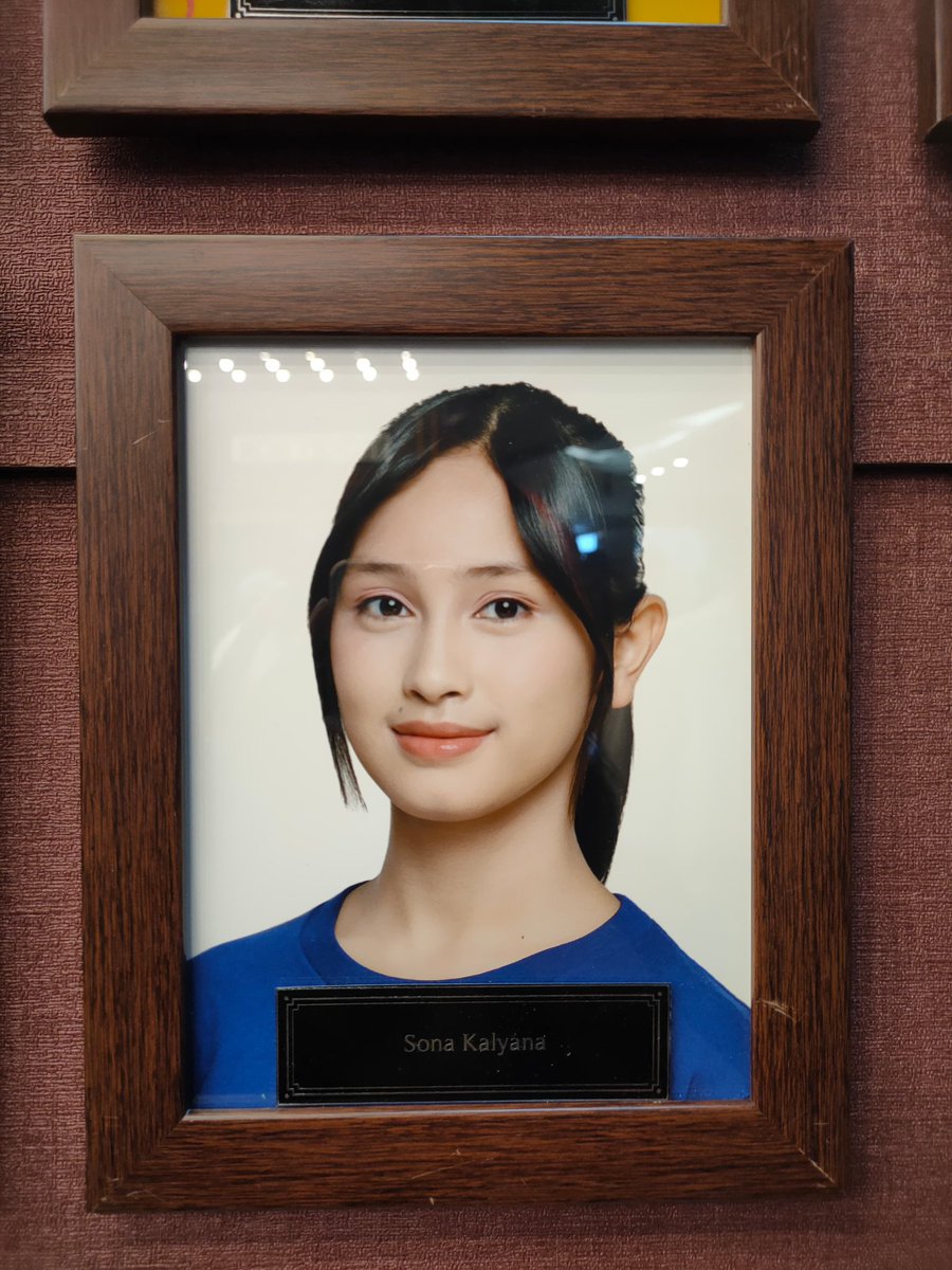 terpesonaofc's tweet photo. Sona Kalyana, kabesha at JKT48 Theater🌟

Cung siapa yang terpesona 🤩 https://t.co/TVvD4fBrwd
