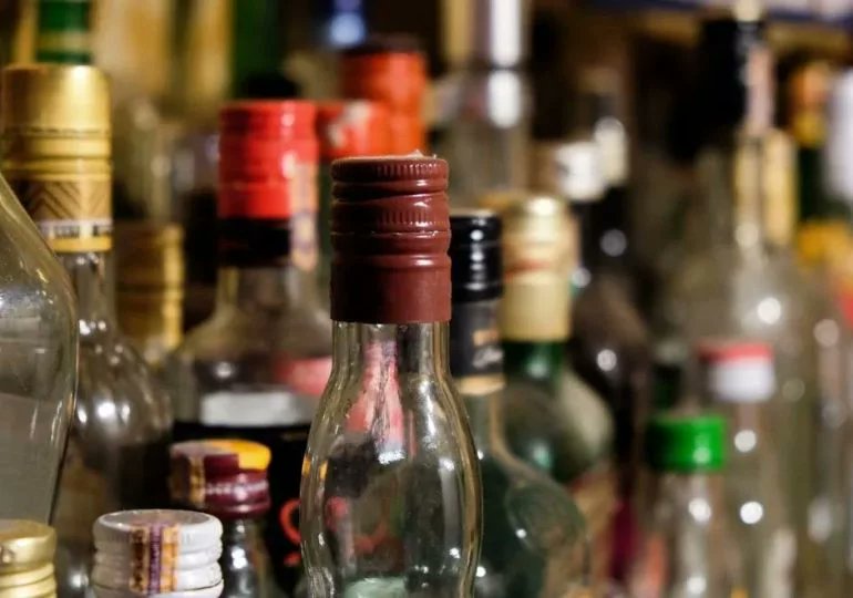 ElDia_do's tweet image. Autoridades intensifican operativos contra bebidas adulteradas por Semana Santa
 
Más detalles en: eldia.com.do/autoridades-in…

#alcohol #AlcoholAdulterado #republicadominicana