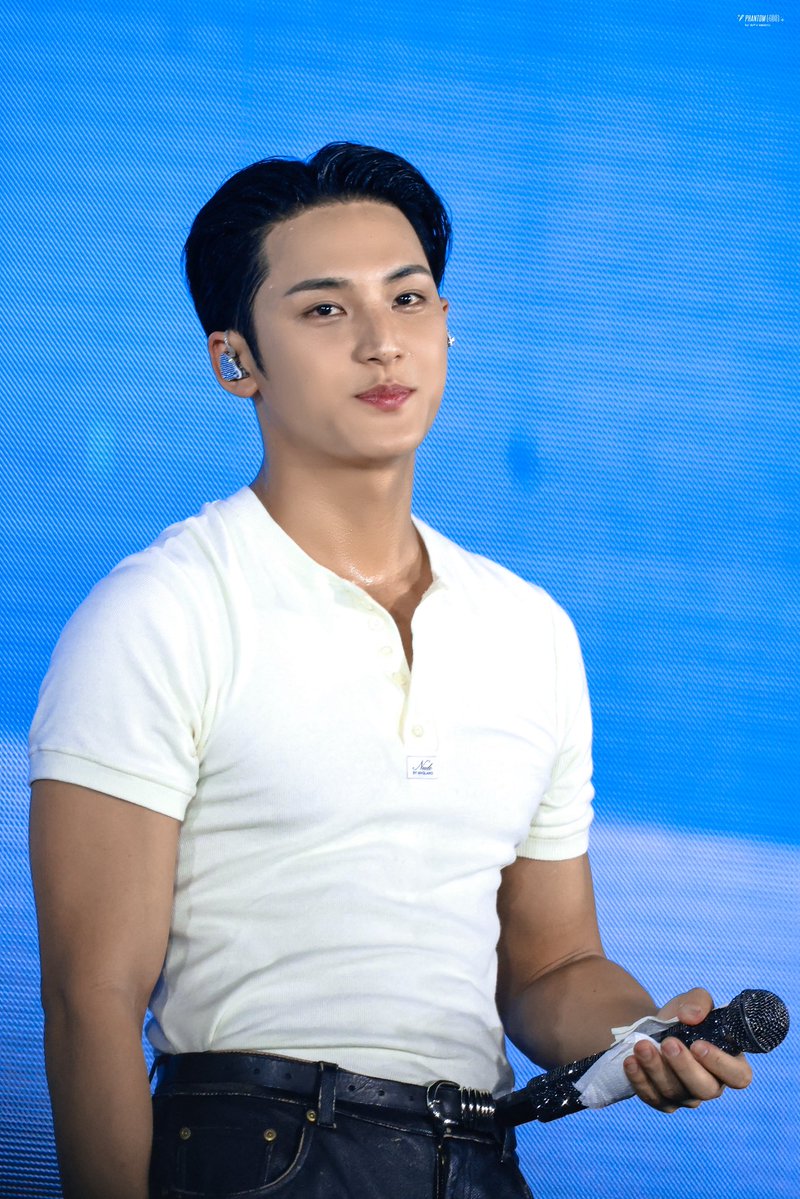 𝐏𝐡𝐚𝐧𝐭𝐨𝐦 𝟒𝟎𝟔 tweet media