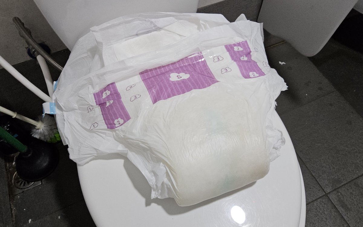 臺灣尿布少年2239 tweet media