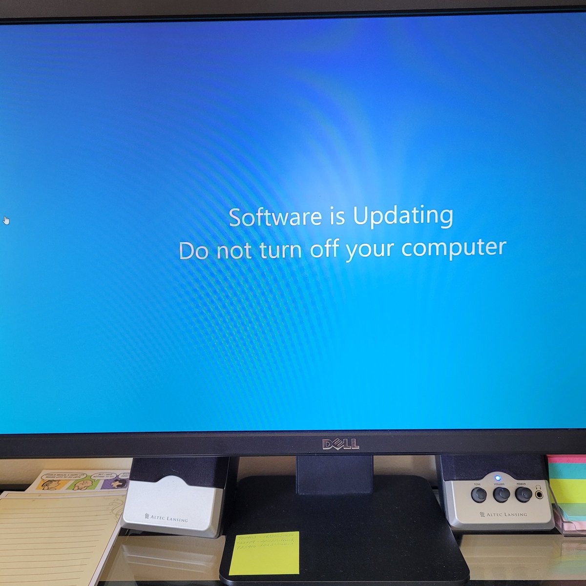 TRÄW🤟 tweet media