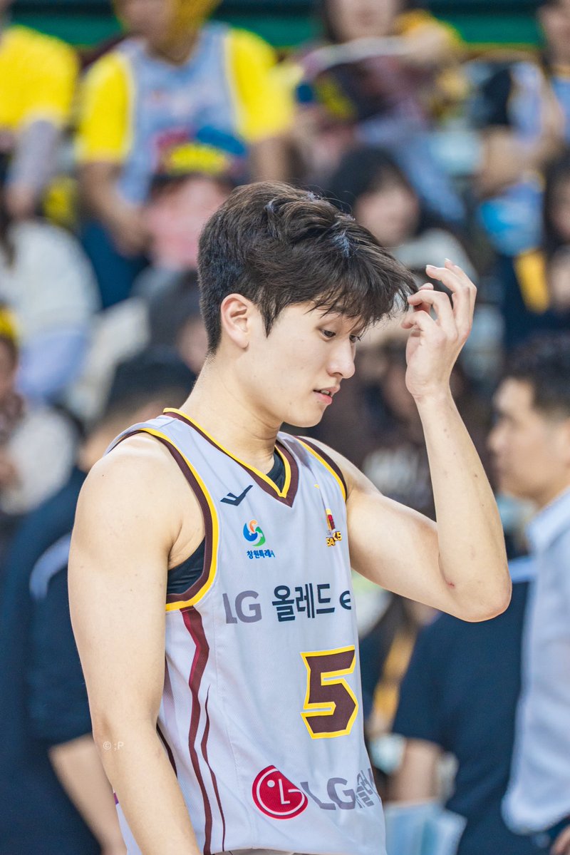 푸리롱 tweet media