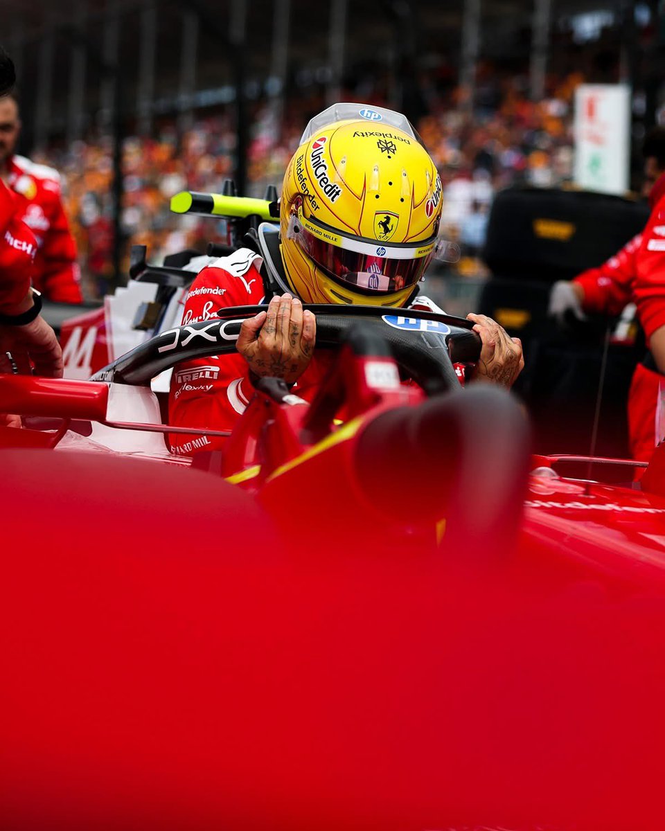 F1_FullPush51's tweet photo. I’m really not entertaining all these commentators now praising Lewis. STFU y’all MFERS doubted him last year. The 🐐 https://t.co/LTBd0nRjWz